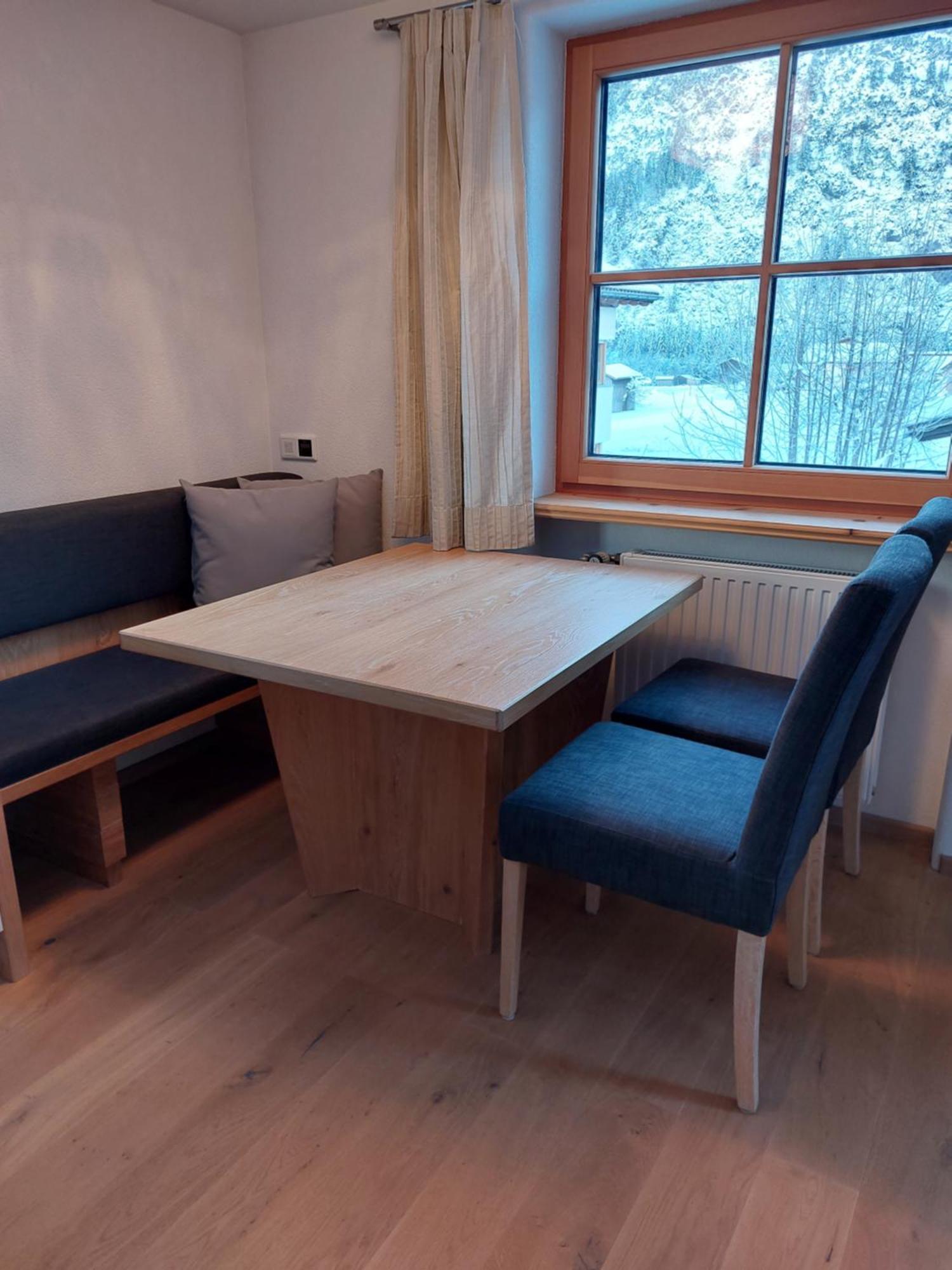 Ferienwohnung Försterhaus Holzgau Exterior foto